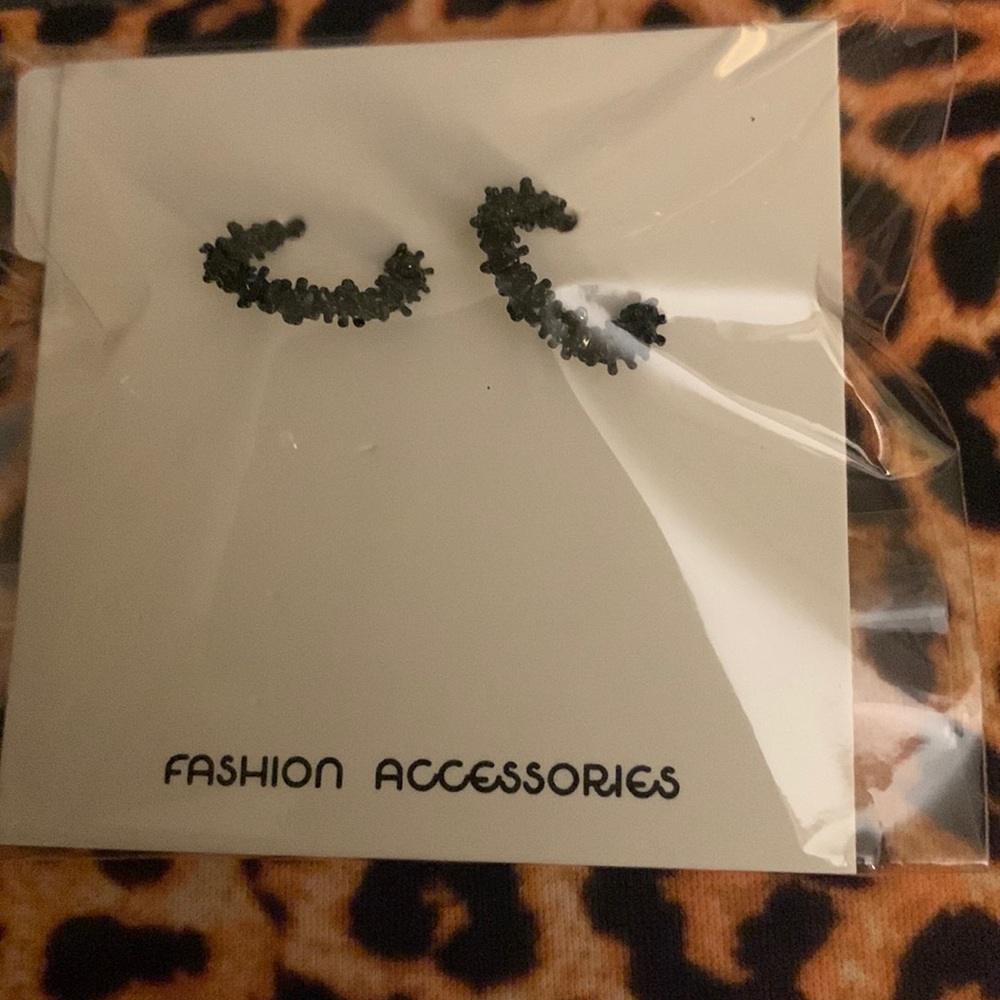 Ladies earrings